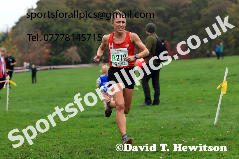 Senior Womens relay, 2025 Northern Cross Country Relays, Graves Park, Sheffield. Photo: David T. Hewitson/Sports for All Pics